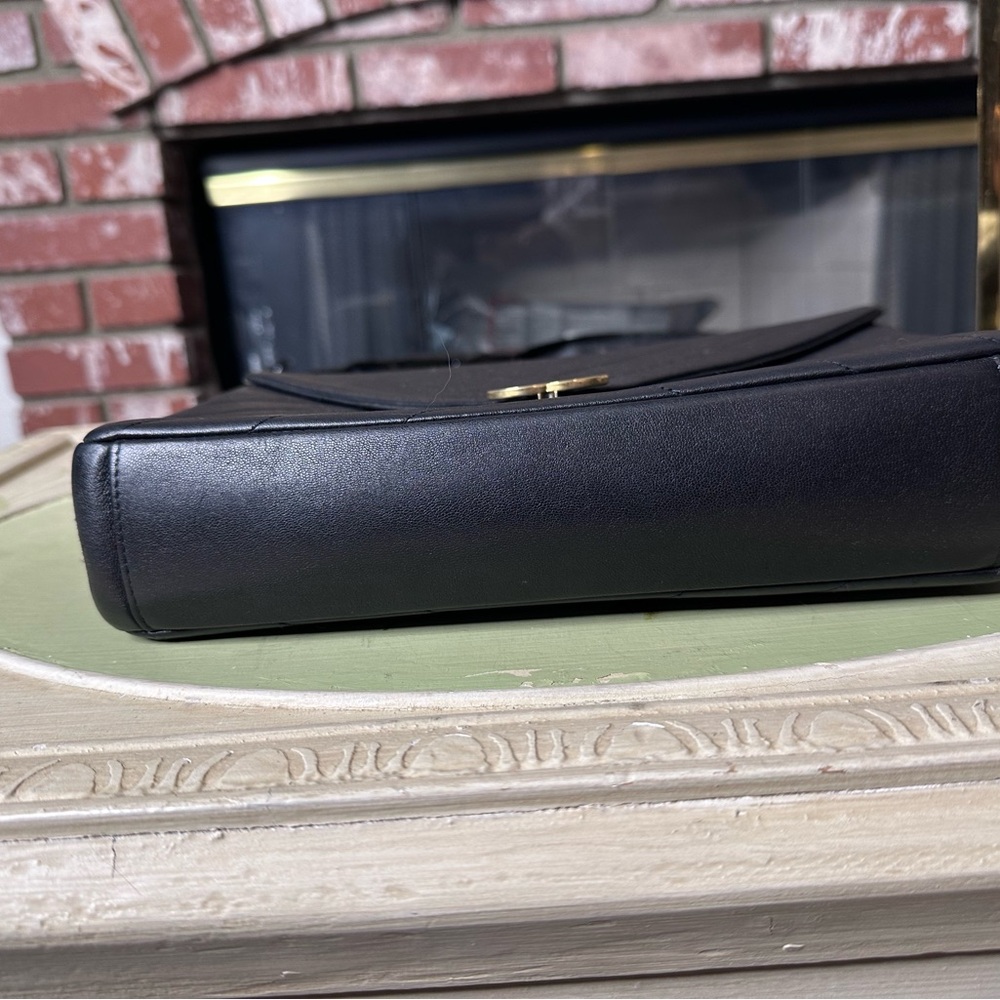 Chanel Chevron Envelope Flap Bag – Black Lambskin – Gold Hardware - Picture 5 of 14